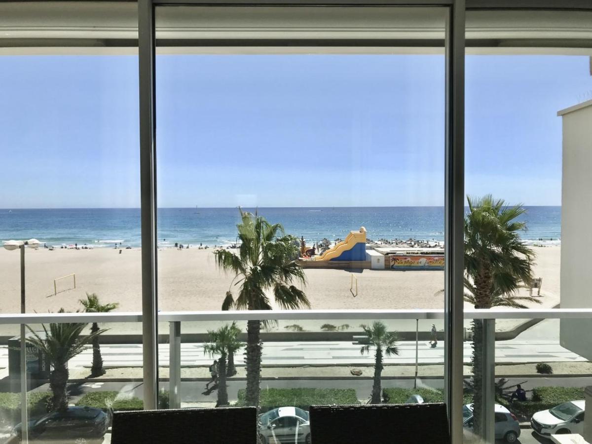 Appartement Face A La Mer - 6 A 8 Personnes - Canet En Roussillon Εξωτερικό φωτογραφία
